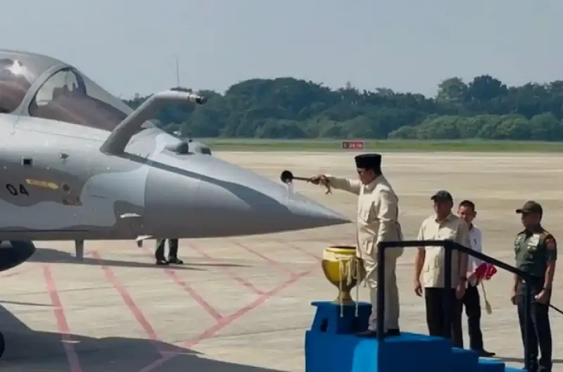 Prabowo Pantau Serah Terima Jet Tempur Rafale, Sempat Singgung Nasib Rupiah