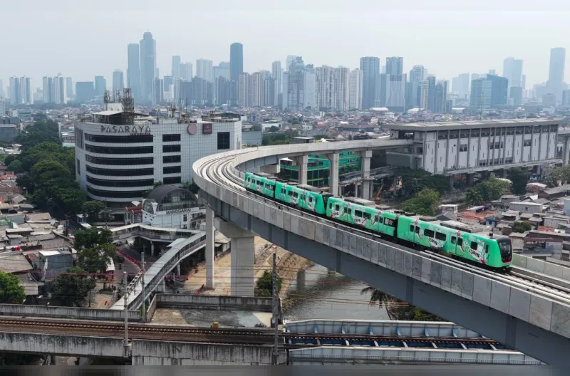 Tarif Rp8 Selama Delapan Hari