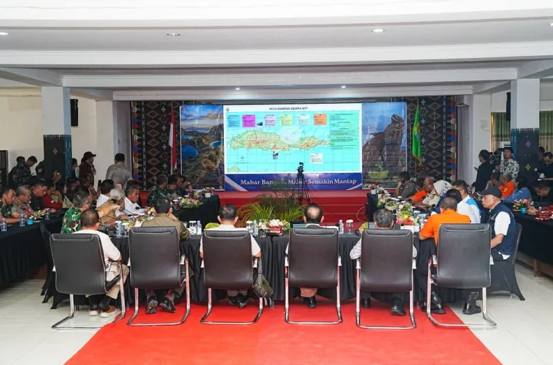 Pemerintah Percepat Penanganan Pascagempa NTT, 27 Ton Logistik dan Ribuan Personel Dikerahkan