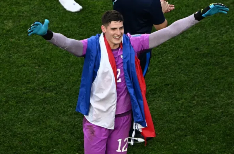 Kiper Paraguay Orlando Gill merayakan kemenangannya dalam adu penalti pada pertandingan babak 32 besar Piala Dunia 2026 antara Jerman dan Paraguay di Stadion Boston di Foxborough pada 29 Juni 2026