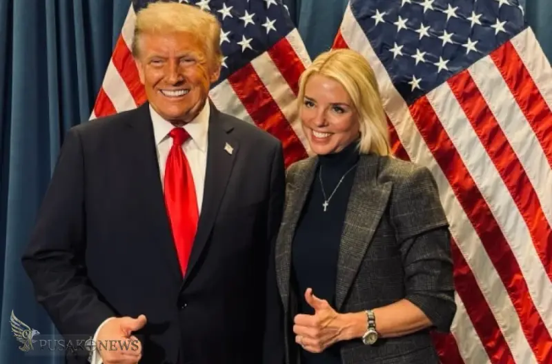 Trump-Jaksa Agung Pam Bondi 
©PusakoNews.com/red