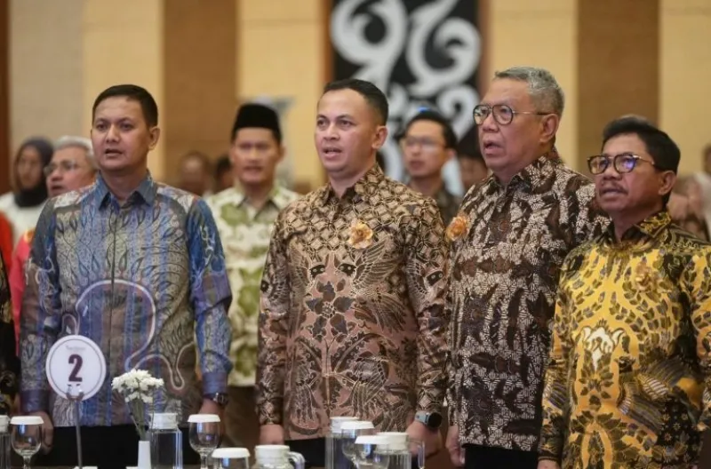 Menhan Sjafrie Raih Pemred Award 2026 sebagai Menteri Terbaik Bidang Komunikasi dan Informasi