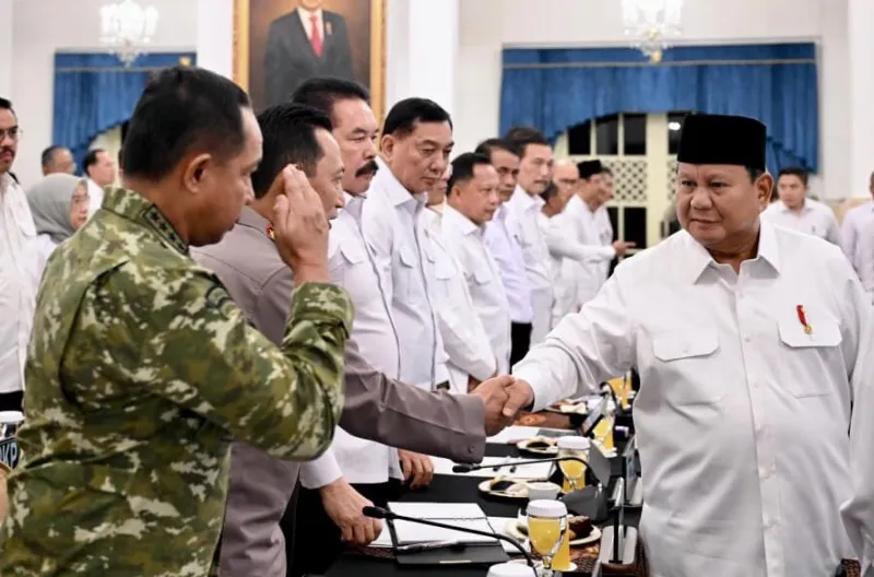Pemerintah Gelar Sidang Kabinet Paripurna, Presiden Prabowo Tekankan Evaluasi Kinerja, Reformasi Ekonomi, hingga Percepatan Digitalisasi