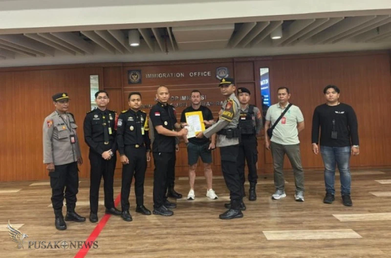 Imigrasi Ngurah Rai Amankan WNA Inggris yang Terdaftar Red Notice Interpol