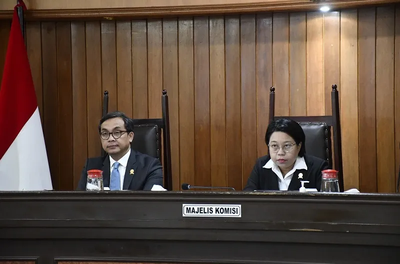 KPPU Dalami Dugaan Persekongkolan Tender Geomembrane PHR Lewat Keterangan Dua Ahli