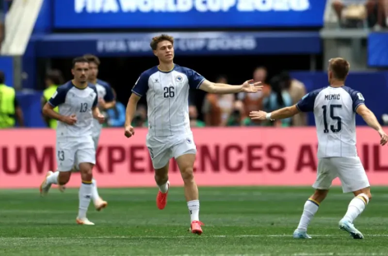 Ermin Mahmic mencetak satu-satunya gol timnya melawan Swiss