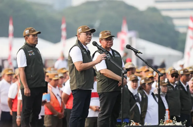 Menko Bidang Pangan RI, Zulkifli Hasan memberikan apresiasi kepada Pemprov DKI terkait pengolahan sampah