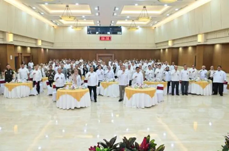 Standar Pemeriksaan Keuangan Negara (SPKN) diluncurkan secara resmi oleh Pimpinan Badan Pemeriksa Keuangan (BPK) di Jakarta, Senin (3/8)