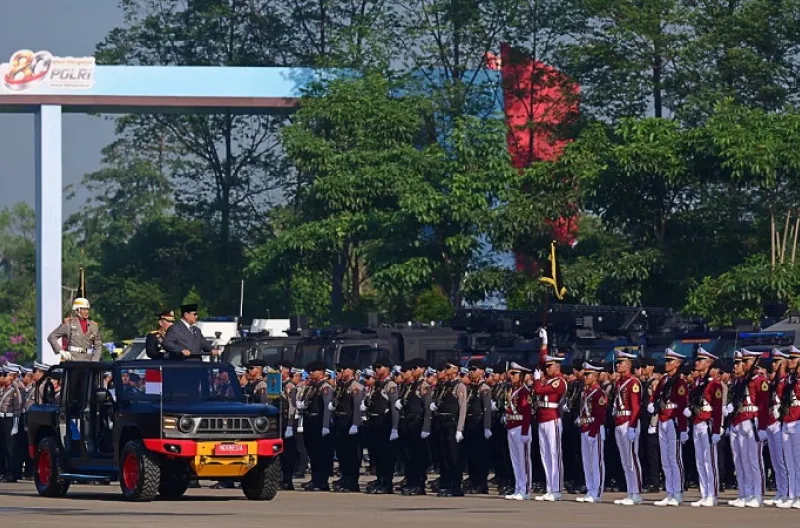 Presiden Prabowo Subianto memimpin Upacara Peringatan ke-80 Hari Bhayangkara Tahun 2026 di Lapangan Satuan Latihan Korbrimob, Cikeas, Kabupaten Bogor, pada Rabu, 1 Juli 2026.