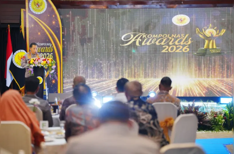 Kapolri dalam acara Kompolnas Awards 2026 di Ballroom Istana, Sari Pacific Hotel Jakarta, Kamis (17/9/2026)