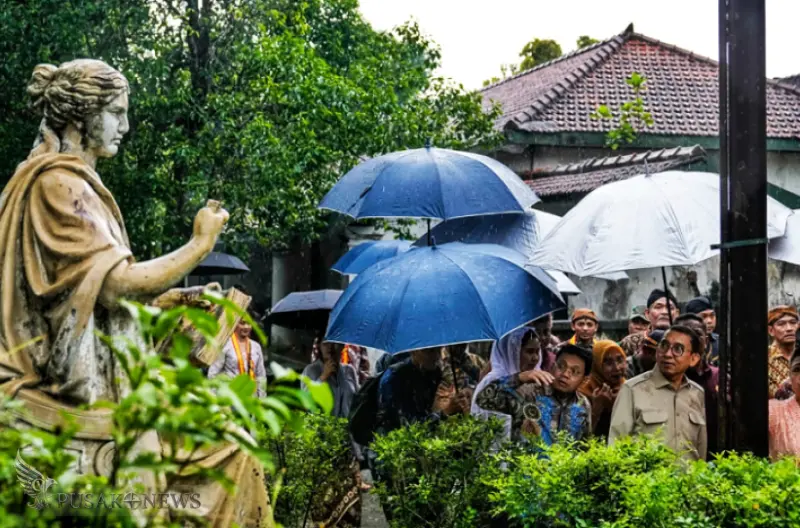 Menteri Kebudayaan Dorong Revitalisasi Keraton Surakarta sebagai Pusat Peradaban Budaya Jawa