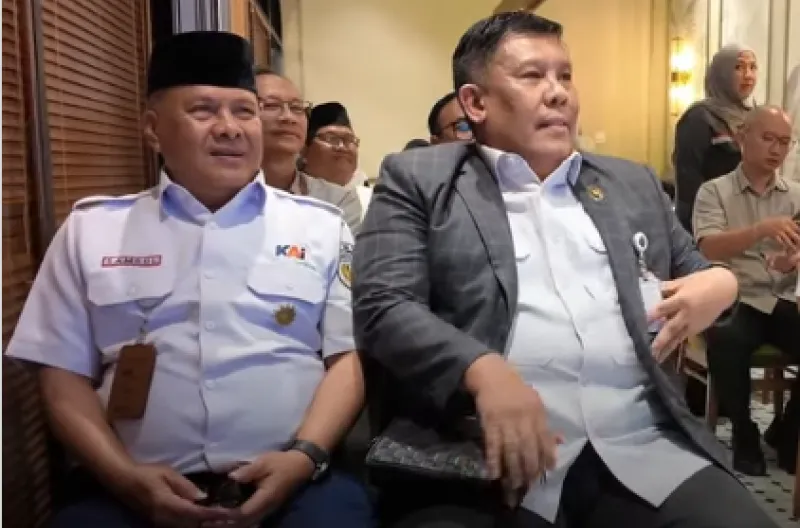 KAI Services Gelar Doa Bersama dan Santuni Anak Yatim, Tandai Awal Pengelolaan Layanan Dining Car Kereta Cepat Whoosh