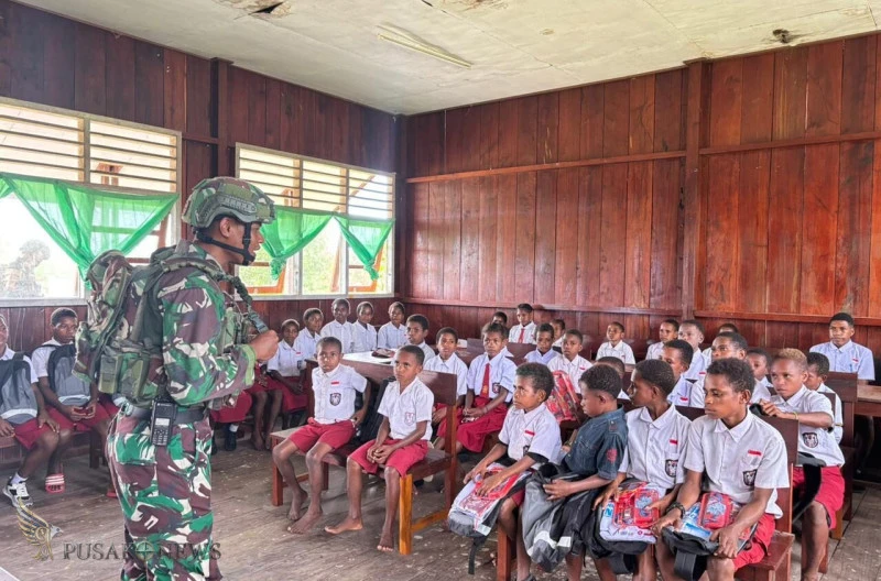 Langkah Nyata Satgas Yonif 753/AVT Dukung Pendidikan Anak Papua di Wilayah Perbatasan