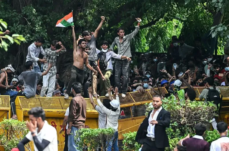 Gelombang Protes Mahasiswa di India Berbuah Hasil, Menteri Pendidikan Dharmendra Pradhan Mundur