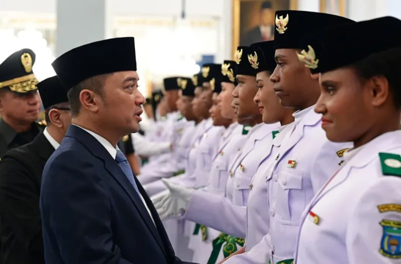 Anggota Pasukan Pengibar Bendera Pusaka (Paskibraka) Nasional Tahun 2026 usai dikukuhkan di Istana Negara, Jakarta, pada Sabtu, 15 Agustus 2026.