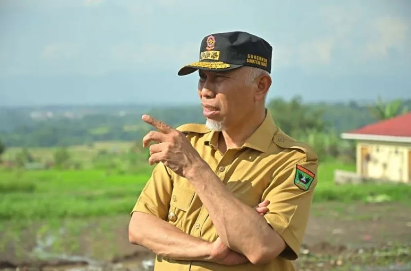 Menteri LH Beri Tenggat 2029, Mahyeldi Langsung Gaspol Atasi Krisis Sampah Sumbar Menteri LH Beri Tenggat 2029, Mahyeldi Langsung Gaspol Atasi Krisis Sampah Sumbar