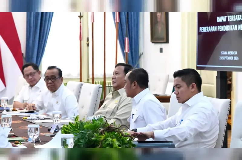 Presiden Prabowo menggelar rapat terbatas di Istana Merdeka, Jakarta, pada Rabu, 23 September 2026